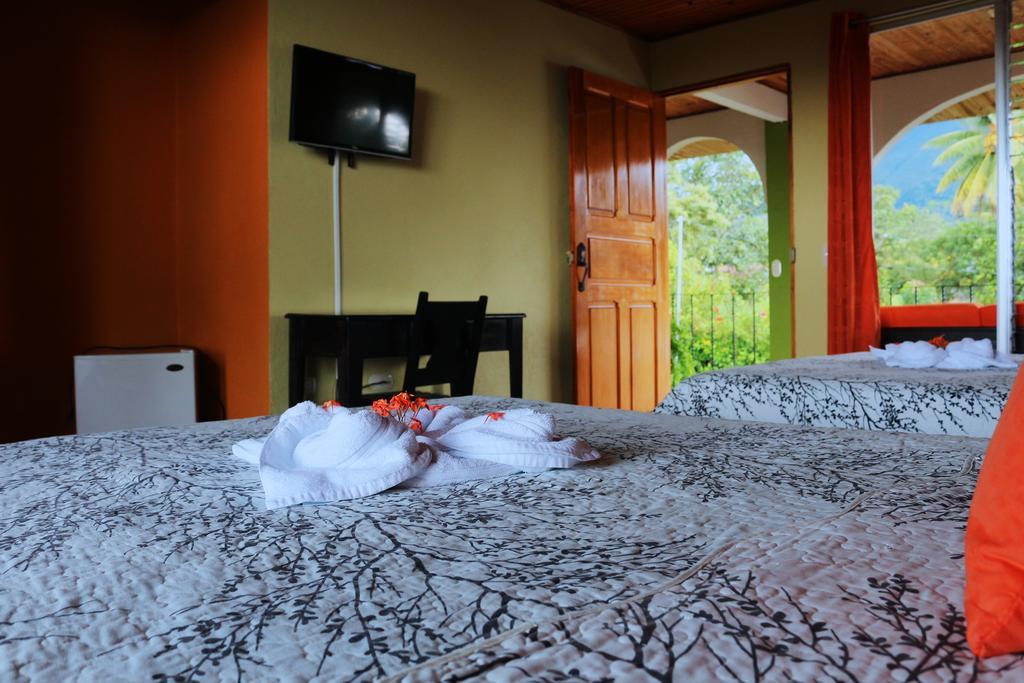 Hotel Las Flores Fortuna La Fortuna Buitenkant foto