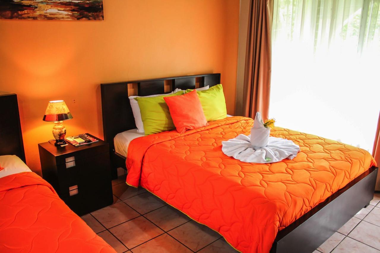 Hotel Las Flores Fortuna La Fortuna Buitenkant foto