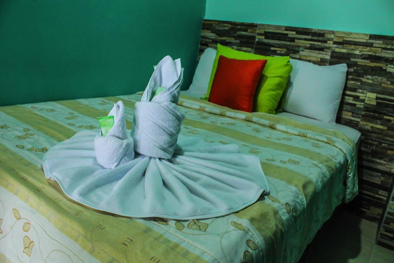 Hotel Las Flores Fortuna La Fortuna Buitenkant foto