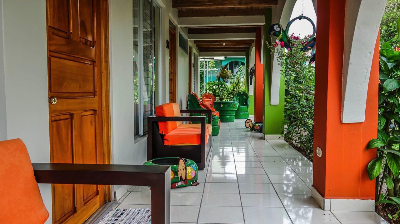 Hotel Las Flores Fortuna La Fortuna Buitenkant foto
