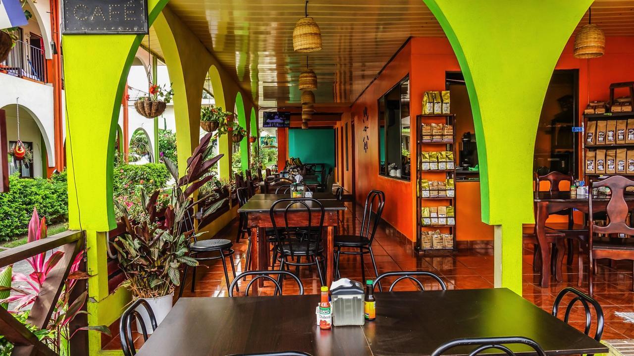 Hotel Las Flores Fortuna La Fortuna Buitenkant foto
