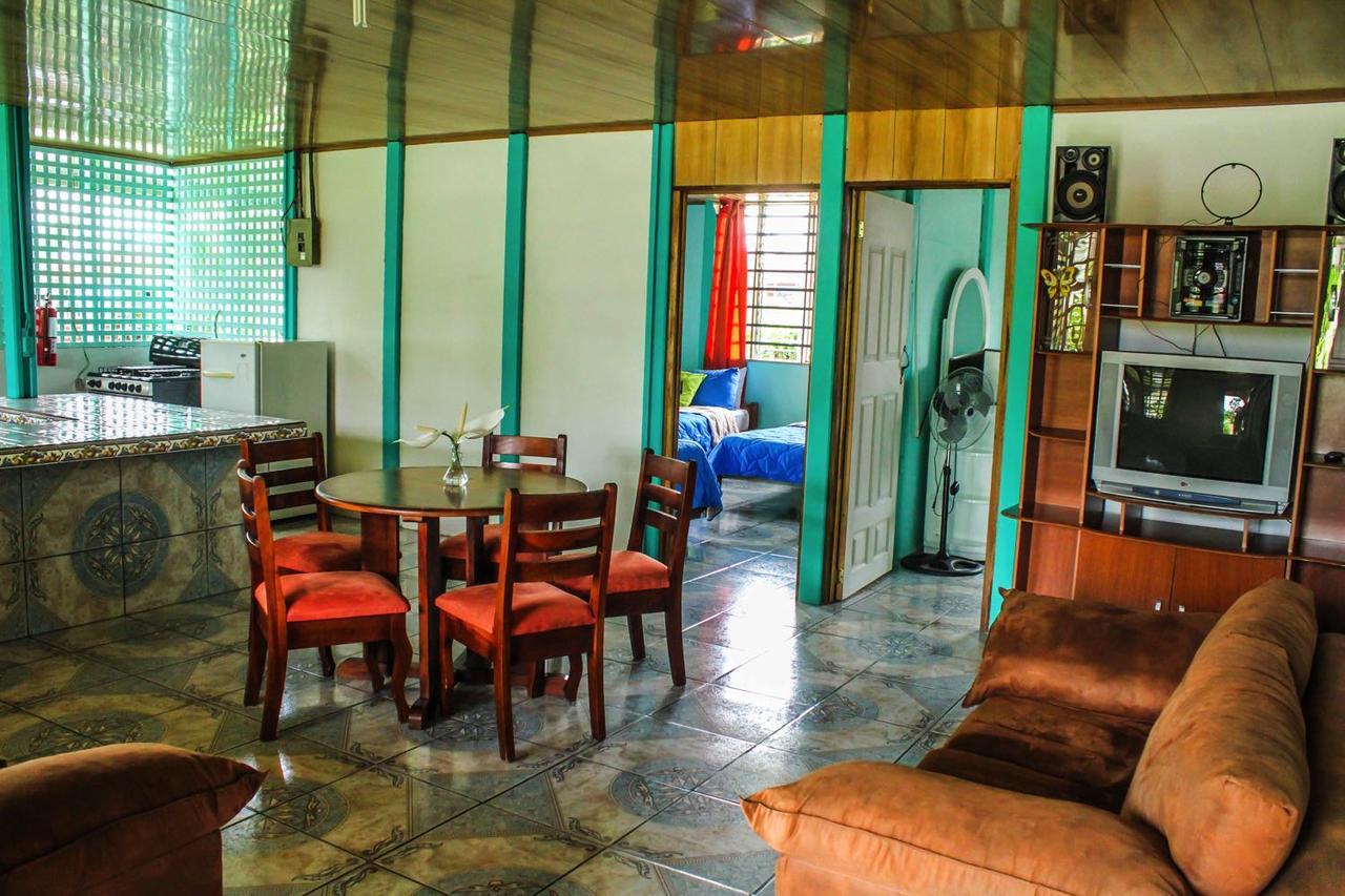 Hotel Las Flores Fortuna La Fortuna Buitenkant foto