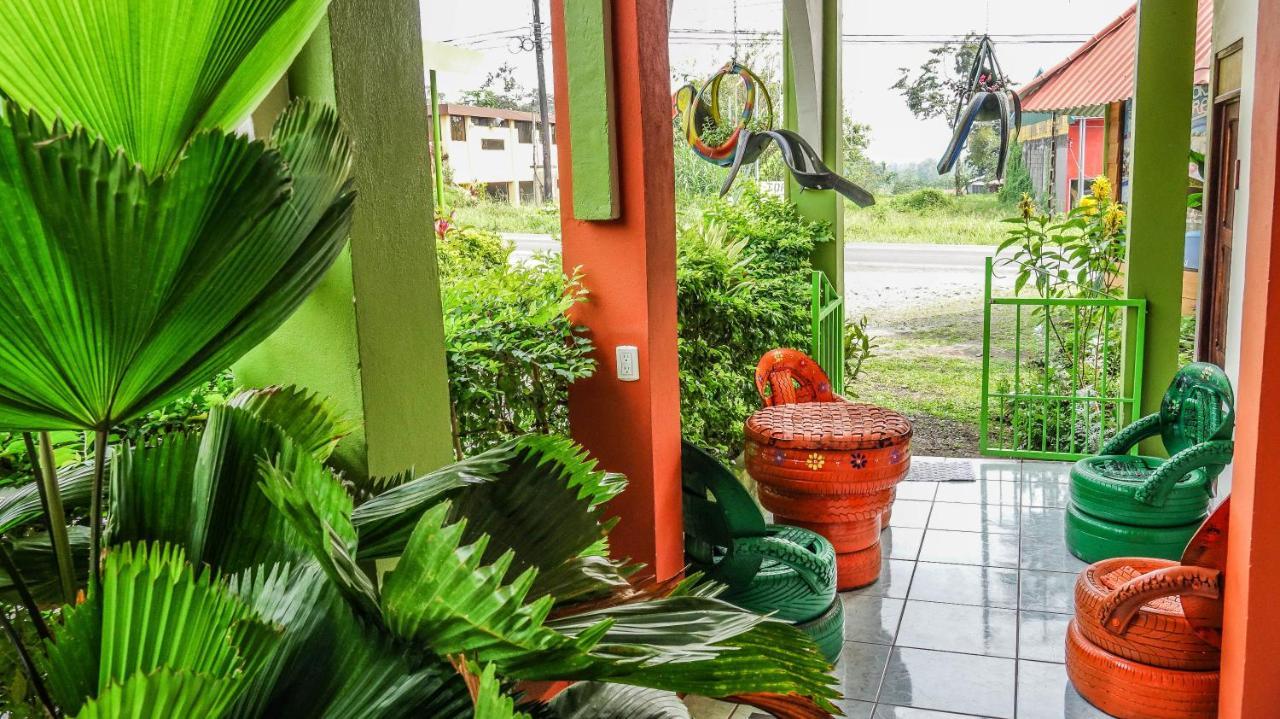 Hotel Las Flores Fortuna La Fortuna Buitenkant foto