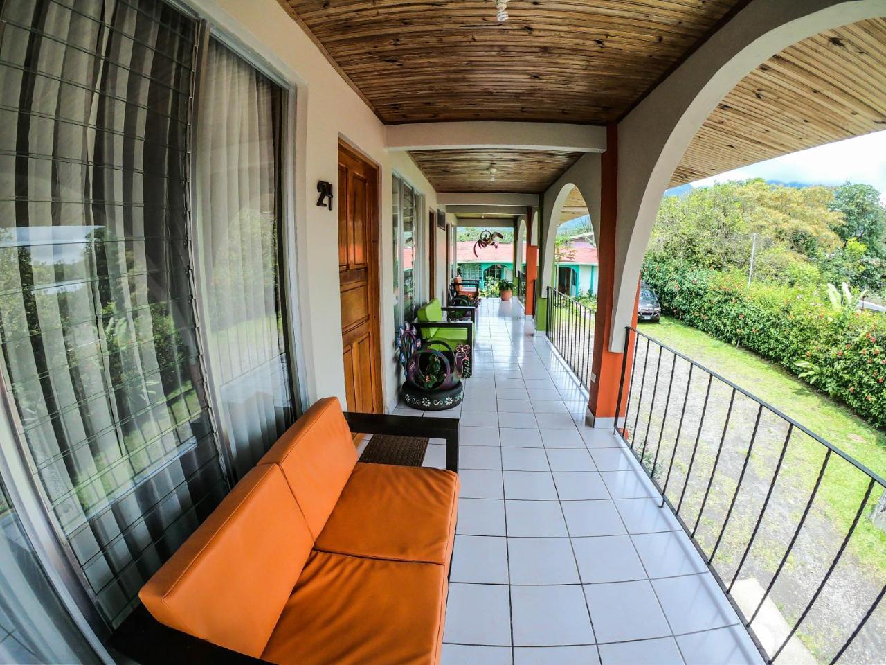 Hotel Las Flores Fortuna La Fortuna Buitenkant foto