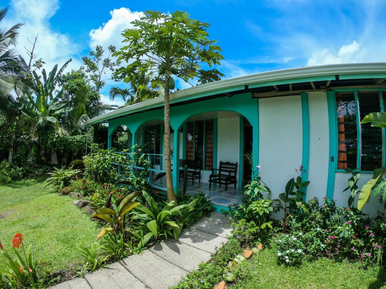 Hotel Las Flores Fortuna La Fortuna Buitenkant foto